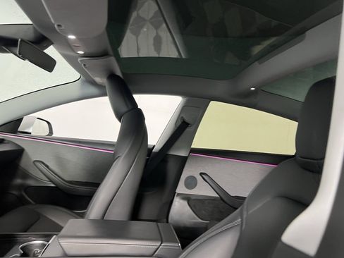 Used 2025 Tesla Model 3 Long Range image 24