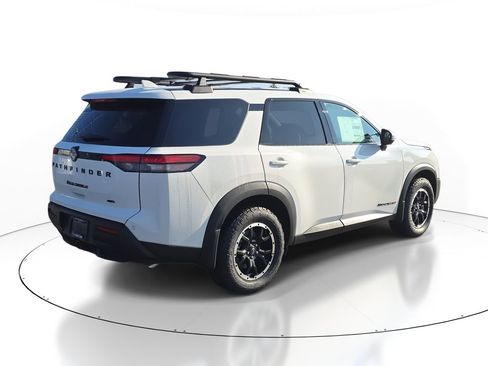 New 2025 Nissan Pathfinder Rock Creek image 4