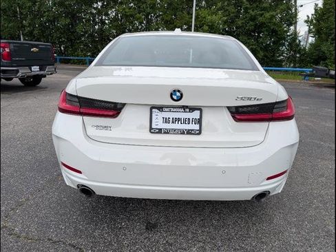 Used 2023 BMW 330e image 10