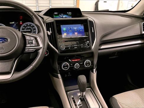 Used 2022 Subaru Forester Premium AWD/4WD image 6