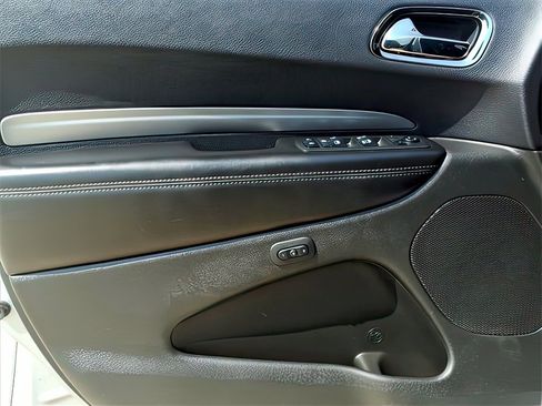 Used 2019 Dodge Durango GT image 21
