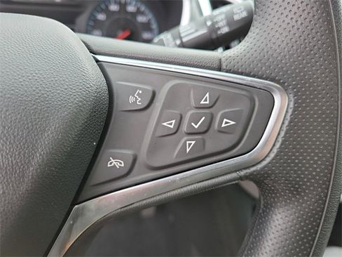 Used 2024 Chevrolet Equinox LS image 29