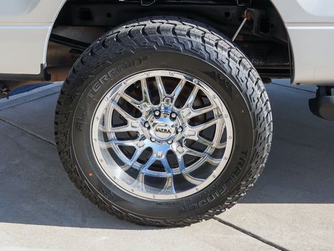 Used 2013 Ford F150 XLT w/ Luxury Equipment Group AWD/4WD image 11