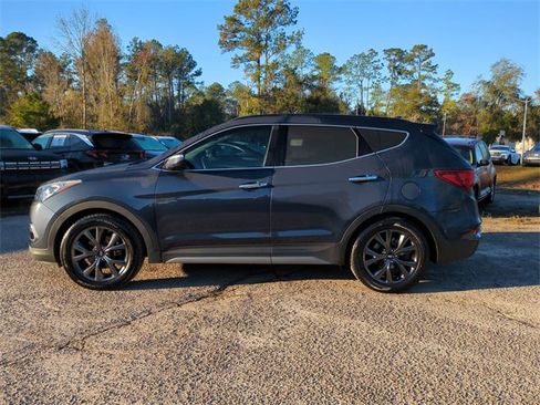 Used 2017 Hyundai Santa Fe Sport image 7