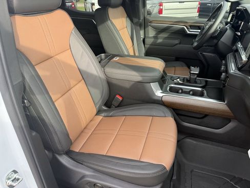 New 2026 Chevrolet Silverado 1500 High Country w/ High Country Premium Package image 43