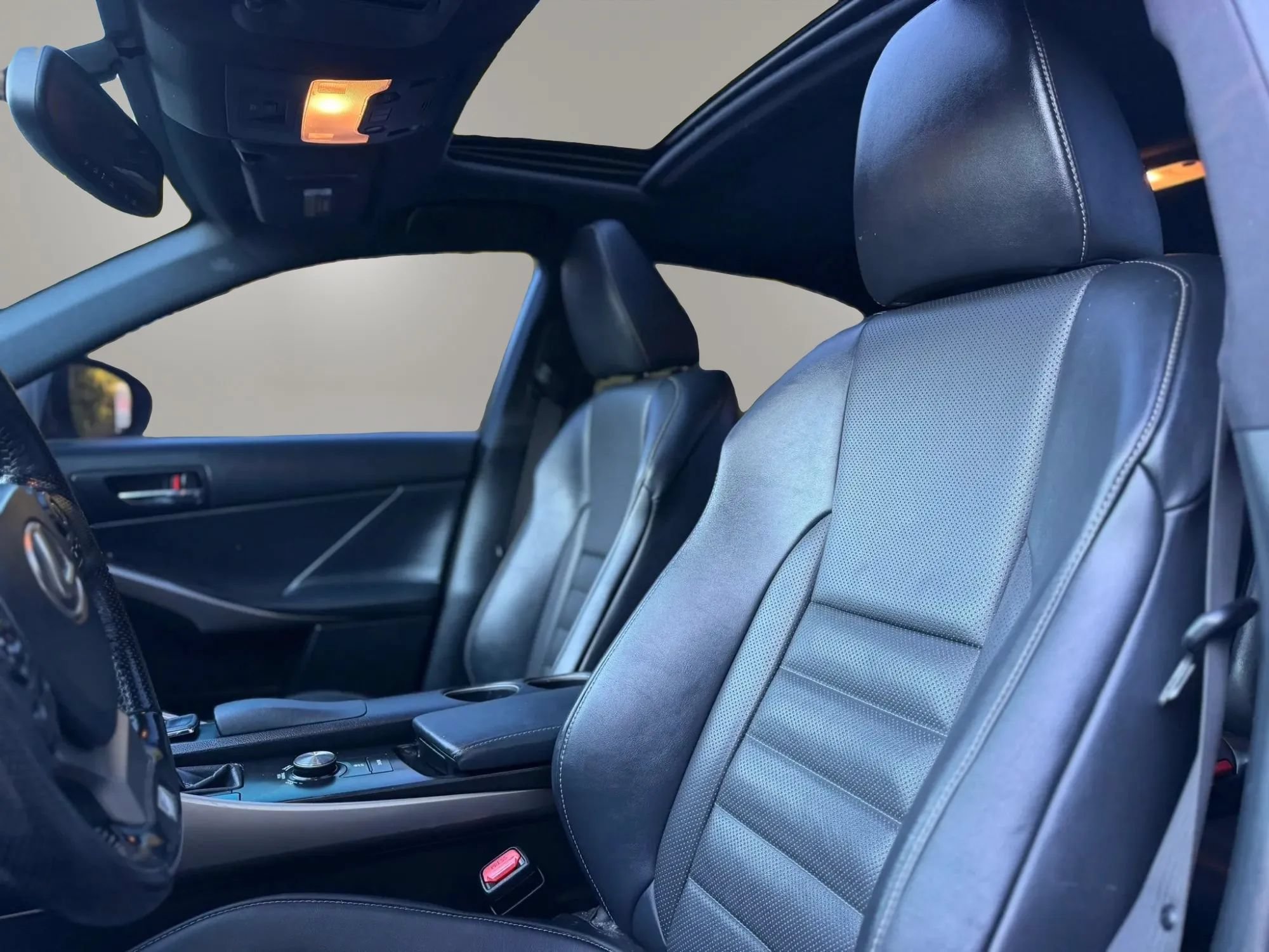 Used 2016 Lexus IS 300 AWD w/ F Sport Package image 12