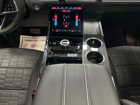 Used 2025 Cadillac Escalade V image 40