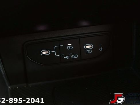 Certified 2026 Kia Sportage SX FWD image 25
