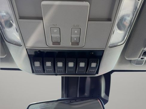 Used 2019 Toyota Tundra Platinum image 64