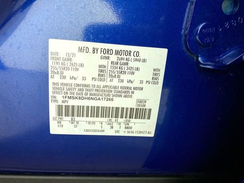 Used 2022 Ford Explorer XLT w/ Equipment Group 202A image 38