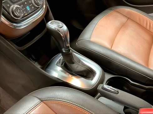 Used 2015 Buick Encore Leather w/ Experience Buick Package AWD/4WD image 19