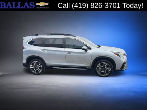 Used 2023 Subaru Ascent Limited AWD/4WD image 9