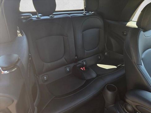 Used 2021 MINI Cooper S w/ 6.5" Touchscreen Package image 18