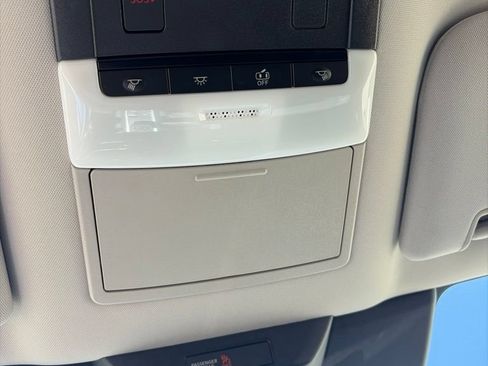 Used 2025 Nissan Pathfinder SL w/ Lighting Package (N92) AWD/4WD image 20