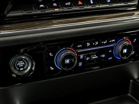 Used 2023 Chevrolet Silverado 1500 RST w/ Z71 Off-Road Package image 20