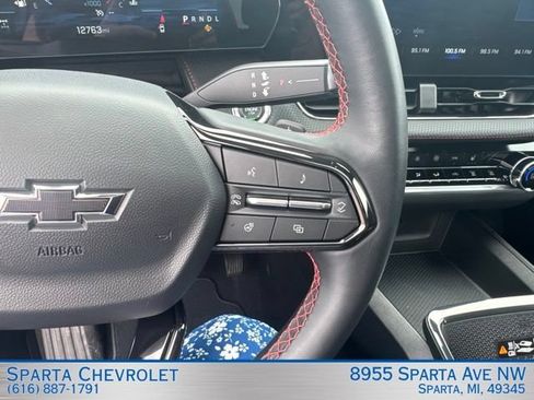 Used 2026 Chevrolet Equinox RS AWD/4WD image 24