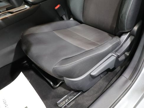 Used 2025 Nissan Sentra SV FWD image 12