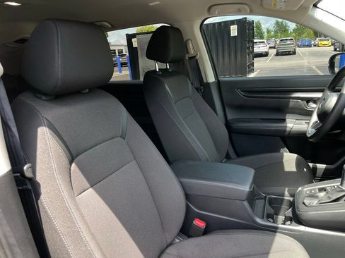 Certified 2025 Honda CR-V LX image 31