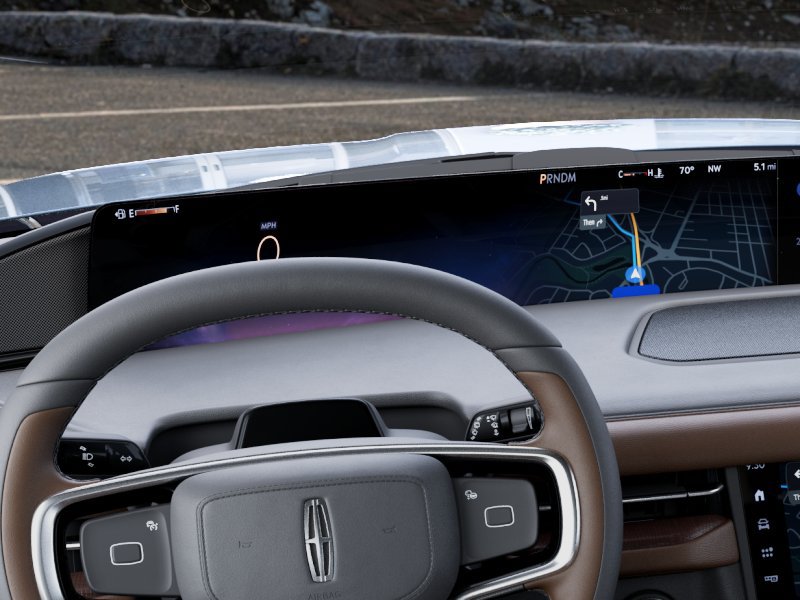 New 2027 Lincoln Navigator Reserve AWD/4WD image 13