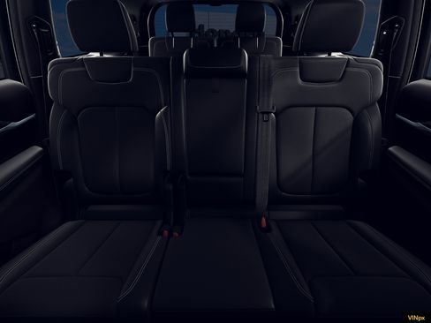 New 2026 Jeep Grand Cherokee L 4WD image 17