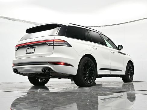 New 2025 Lincoln Aviator Reserve w/ Equipment Group 201A AWD/4WD image 39