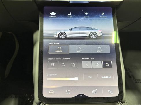 Used 2024 Lucid Air Touring AWD/4WD image 32