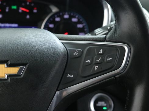 Used 2019 Chevrolet Equinox LT image 14