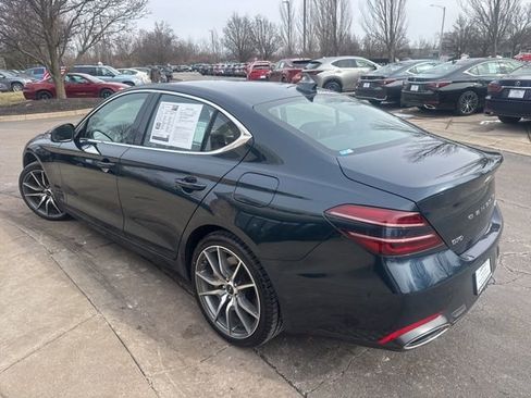 Used 2025 Genesis G70 2.5T image 5