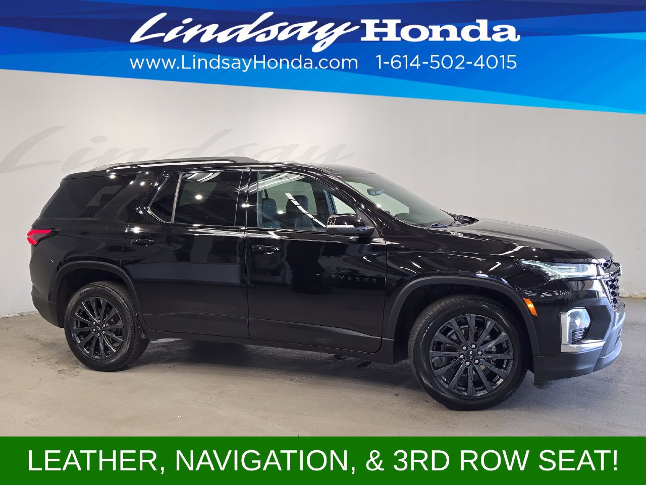 Used 2023 Chevrolet Traverse RS w/ LPO, Floor Liner Package AWD/4WD image 3