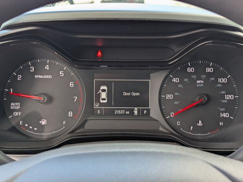 Certified 2024 Chevrolet Trax LS FWD image 30