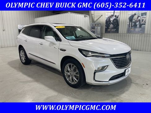 Used 2023 Buick Enclave Premium w/ Experience Buick Package image 1