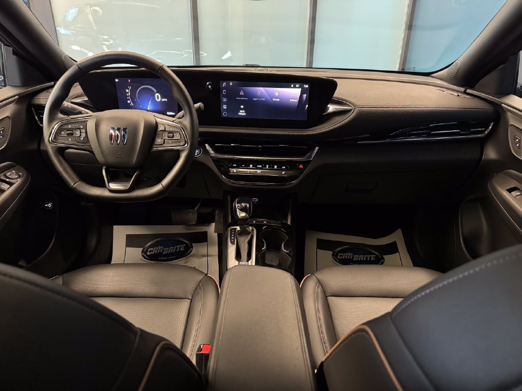 Used 2025 Buick Envista Avenir FWD image 9
