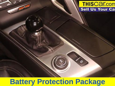 Used 2015 Chevrolet Corvette Z06 w/ 3LZ Preferred Equipment Group image 15