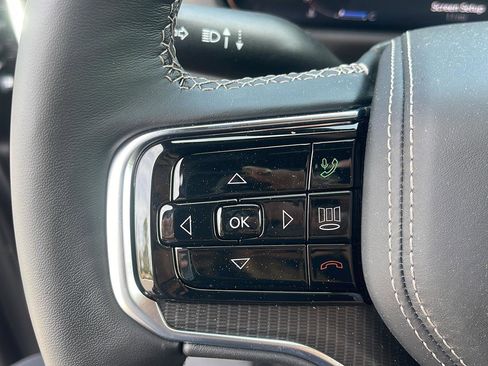 New 2026 Jeep Grand Wagoneer Summit AWD/4WD image 15