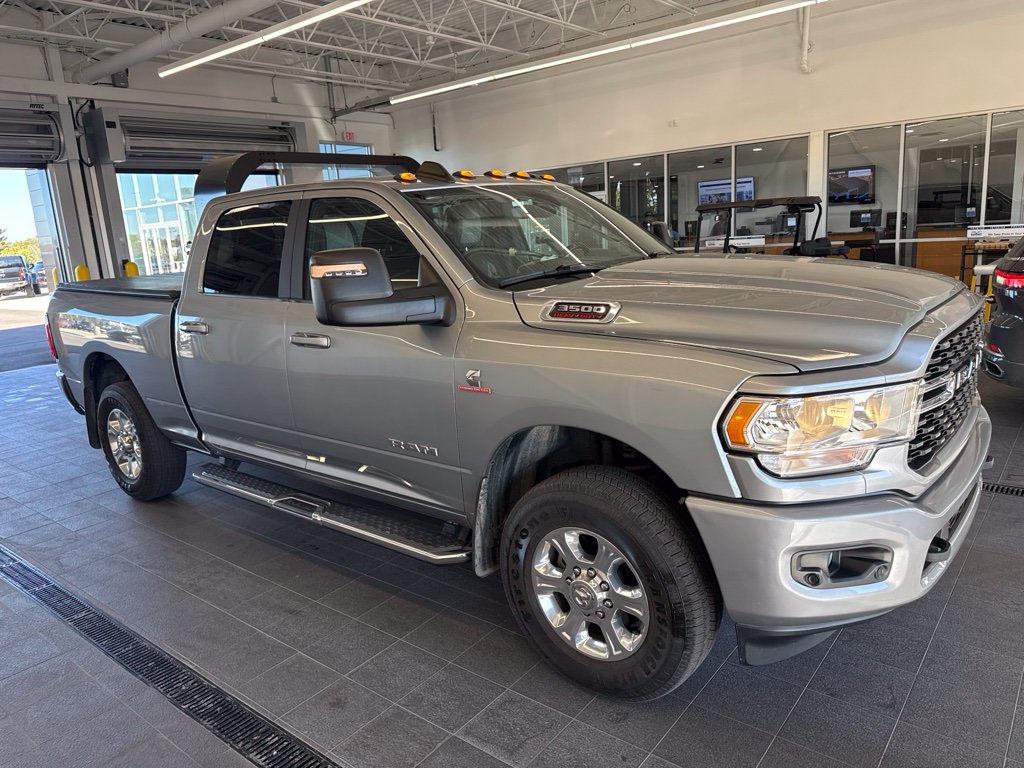 Used 2024 RAM 3500 Big Horn w/ Sport Appearance Package AWD/4WD image 2