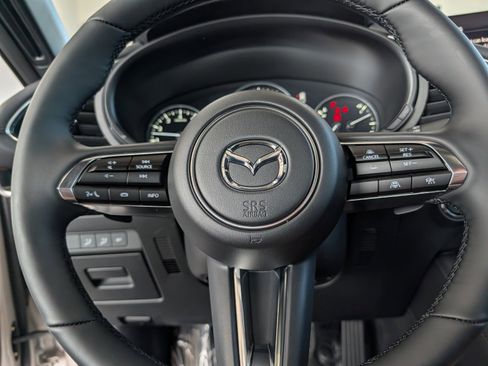 New 2026 MAZDA MAZDA3 Hatchback w/Premium Plus Pkg image 20