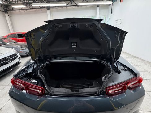 Used 2022 Chevrolet Camaro LT RWD image 16