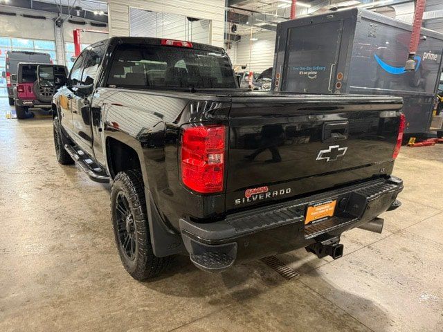 Used 2017 Chevrolet Silverado 2500 LT w/ Midnight Edition AWD/4WD image 27