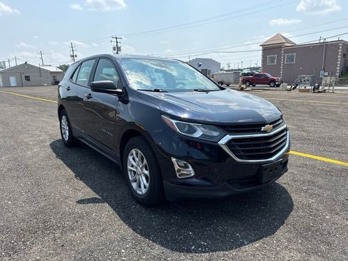 Used 2020 Chevrolet Equinox LS FWD image 7