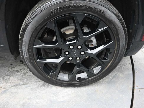 Used 2024 Chevrolet Traverse RS w/ LPO, Floor Liner Package AWD/4WD image 34