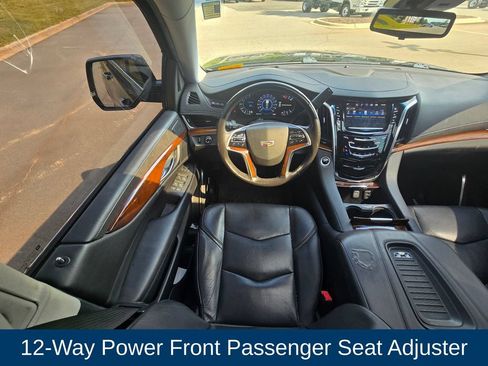 Used 2019 Cadillac Escalade Luxury w/ LPO, Radiant Package AWD/4WD image 15