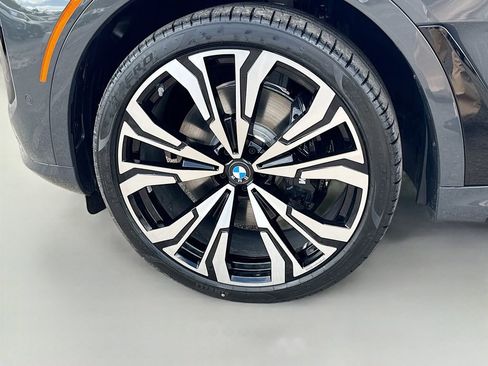 New 2026 BMW X7 xDrive40i w/ Executive Package image 42