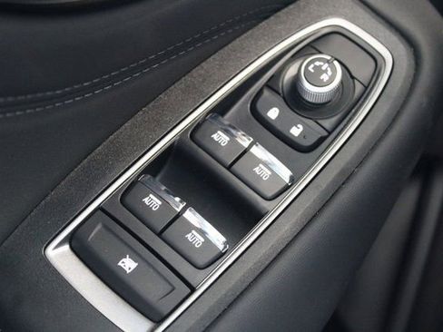 Certified 2025 Subaru Legacy Limited image 26