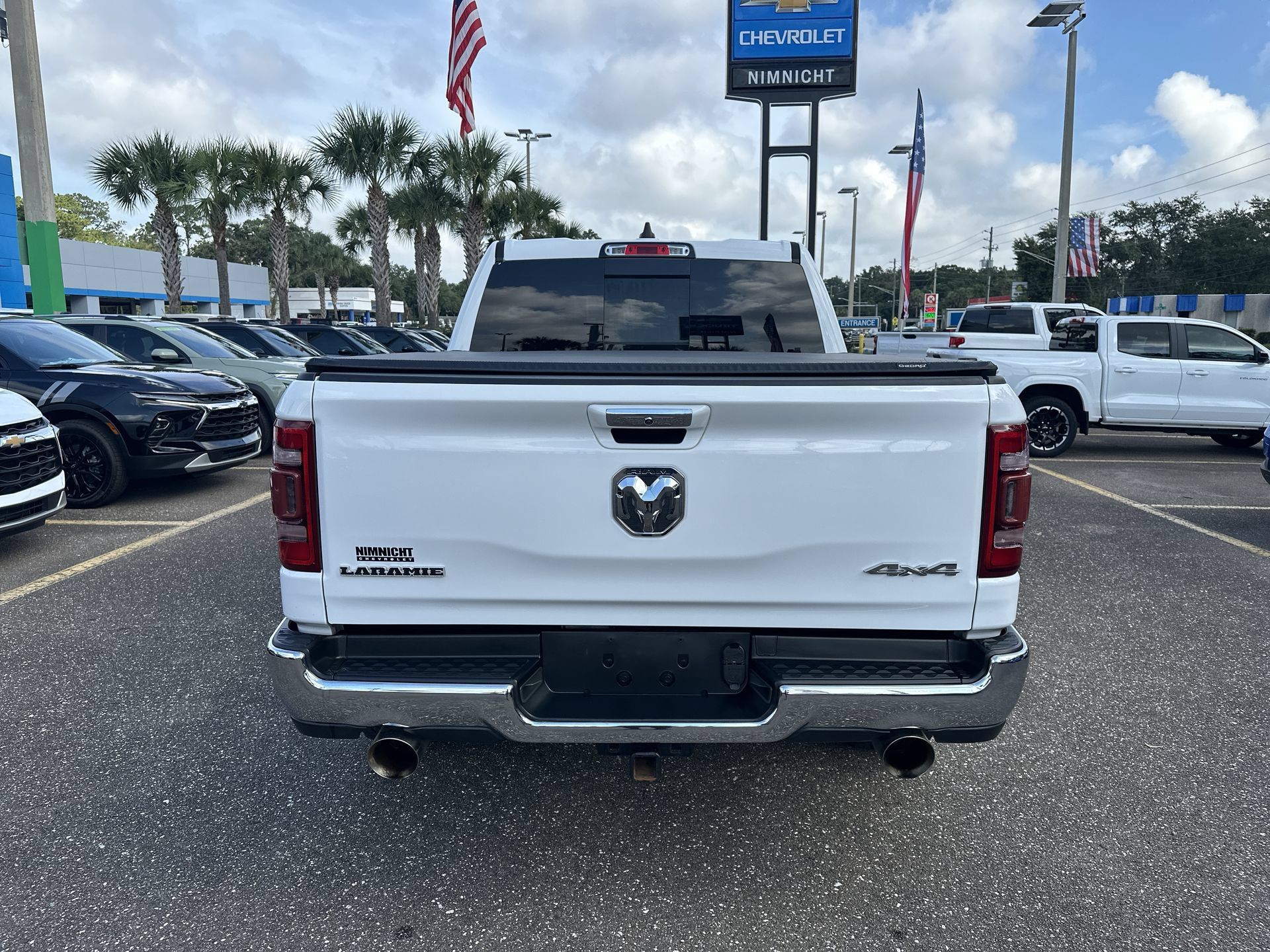 Used 2020 RAM 1500 Laramie AWD/4WD image 15