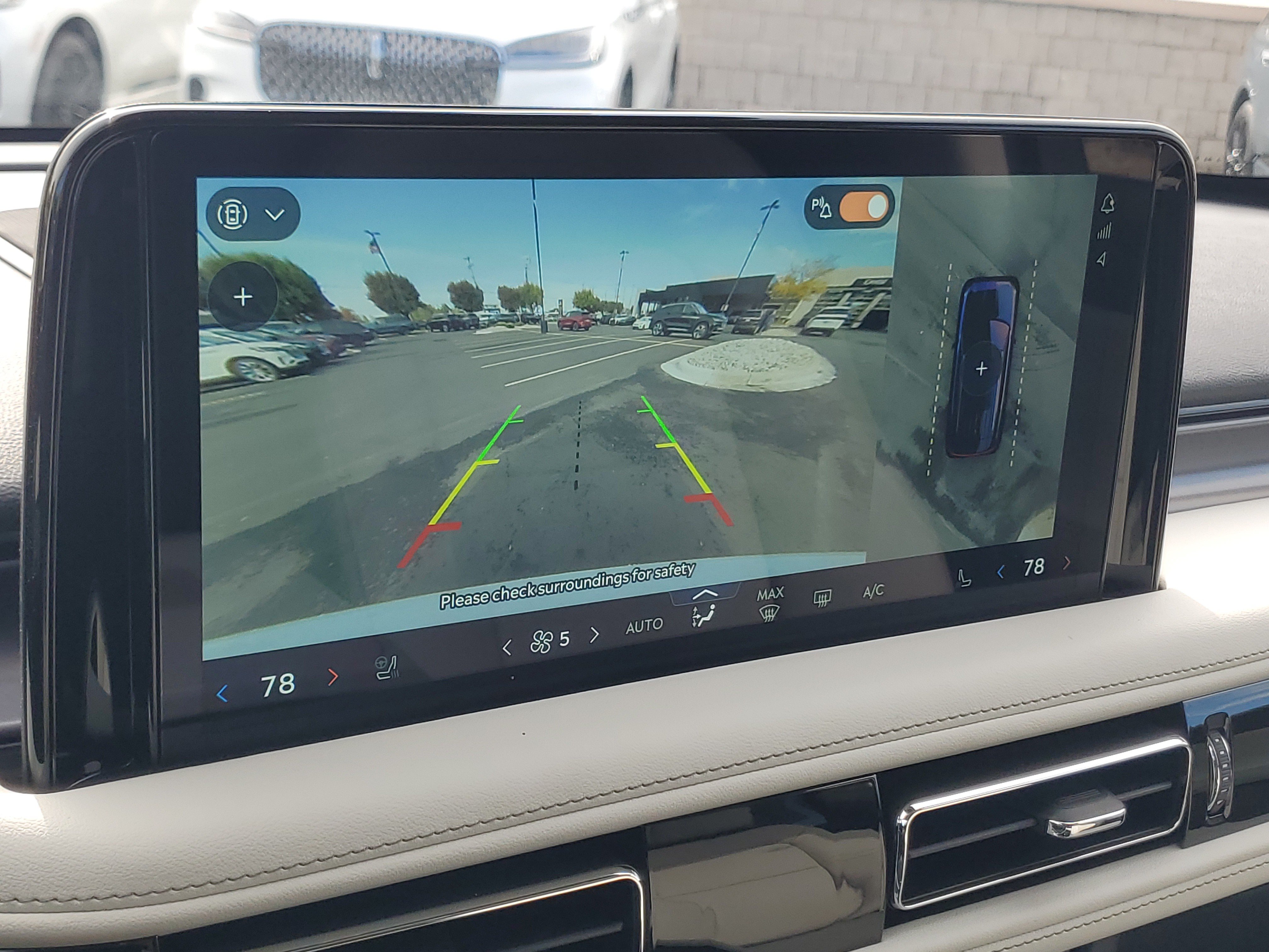 New 2026 Lincoln Aviator AWD image 20