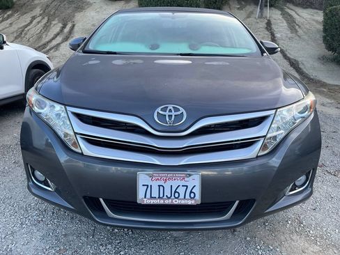 Used 2015 Toyota Venza XLE w/ XLE Premium Package FWD image 3
