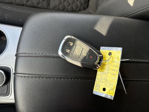 Used 2019 Chevrolet Blazer LT image 28