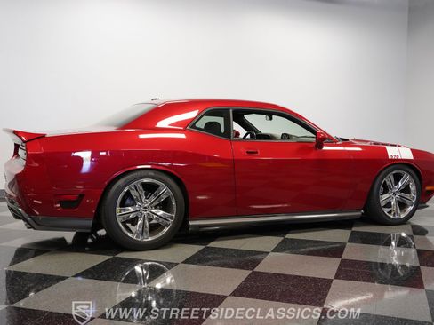 Used 2010 Dodge Challenger R/T w/ Sound Group image 13