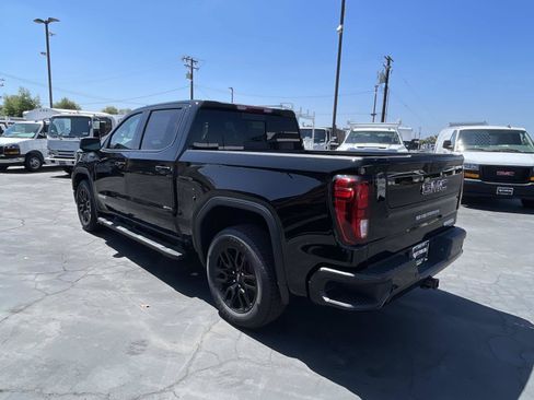 New 2026 GMC Sierra 1500 Elevation w/ Preferred Package RWD image 7