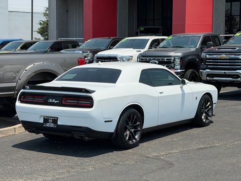 Used 2020 Dodge Challenger R/T Scat Pack RWD image 43